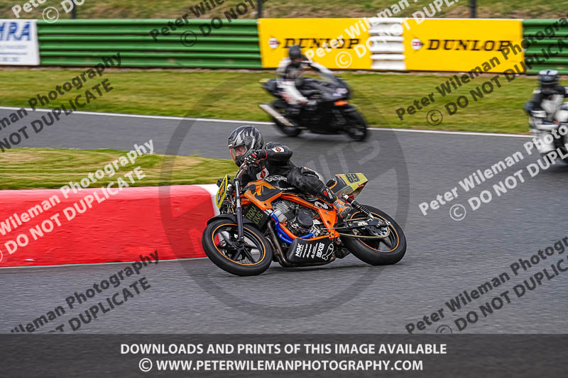 enduro digital images;event digital images;eventdigitalimages;mallory park;mallory park photographs;mallory park trackday;mallory park trackday photographs;no limits trackdays;peter wileman photography;racing digital images;trackday digital images;trackday photos
